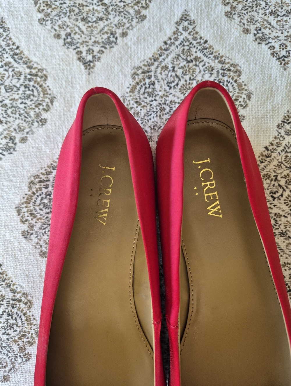 J. Crew Red Satin Pointed Toe Flats Size 7.5 NWT - Picture 5 of 7